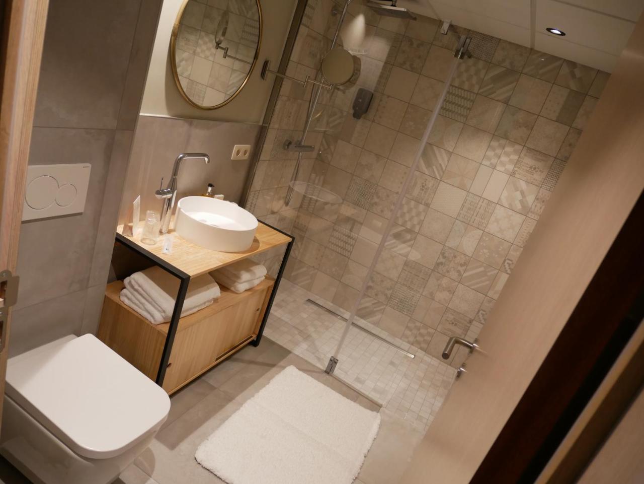 Hotel La Libellule Beauraing Esterno foto