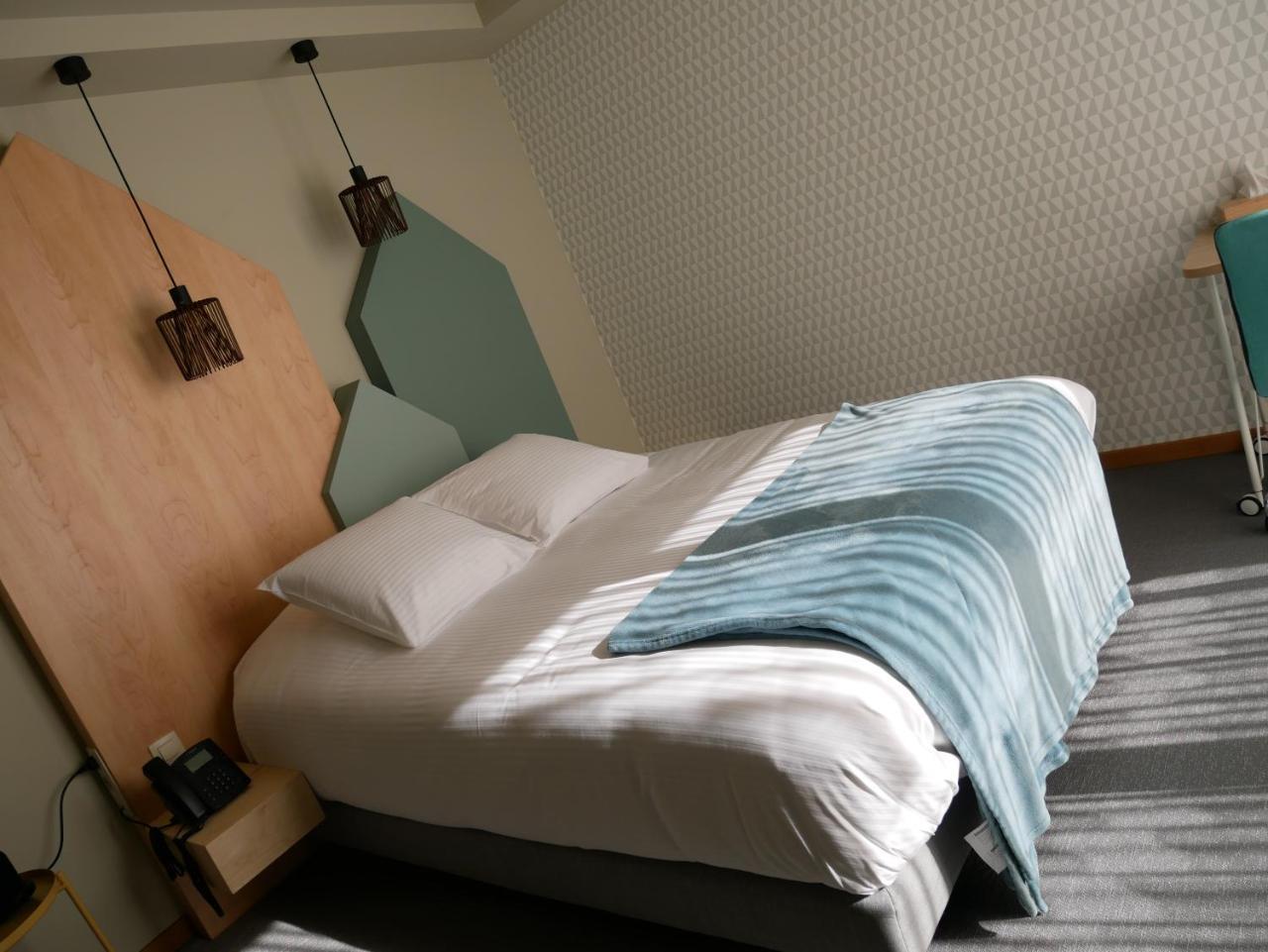 Hotel La Libellule Beauraing Esterno foto